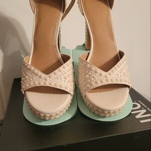 Elegant Cream Pearl-Embellished Women's Heels